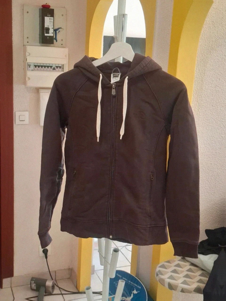 Sweat à Capuche / Gilet The North Face Marron T.L
