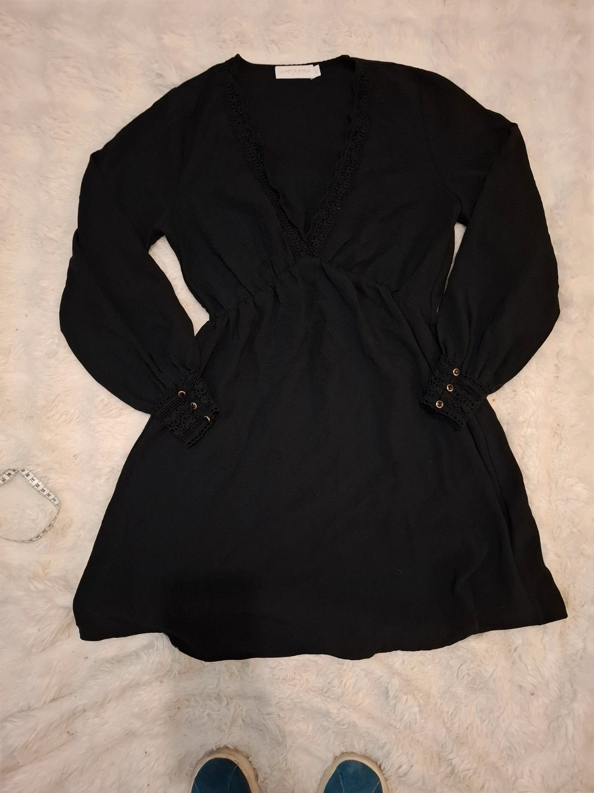 Robe Noire Manches Longues Dentelle et Boutons "La Petite Étoile" T.2 / M – La petite étoile – taille M / 38 / 10 2