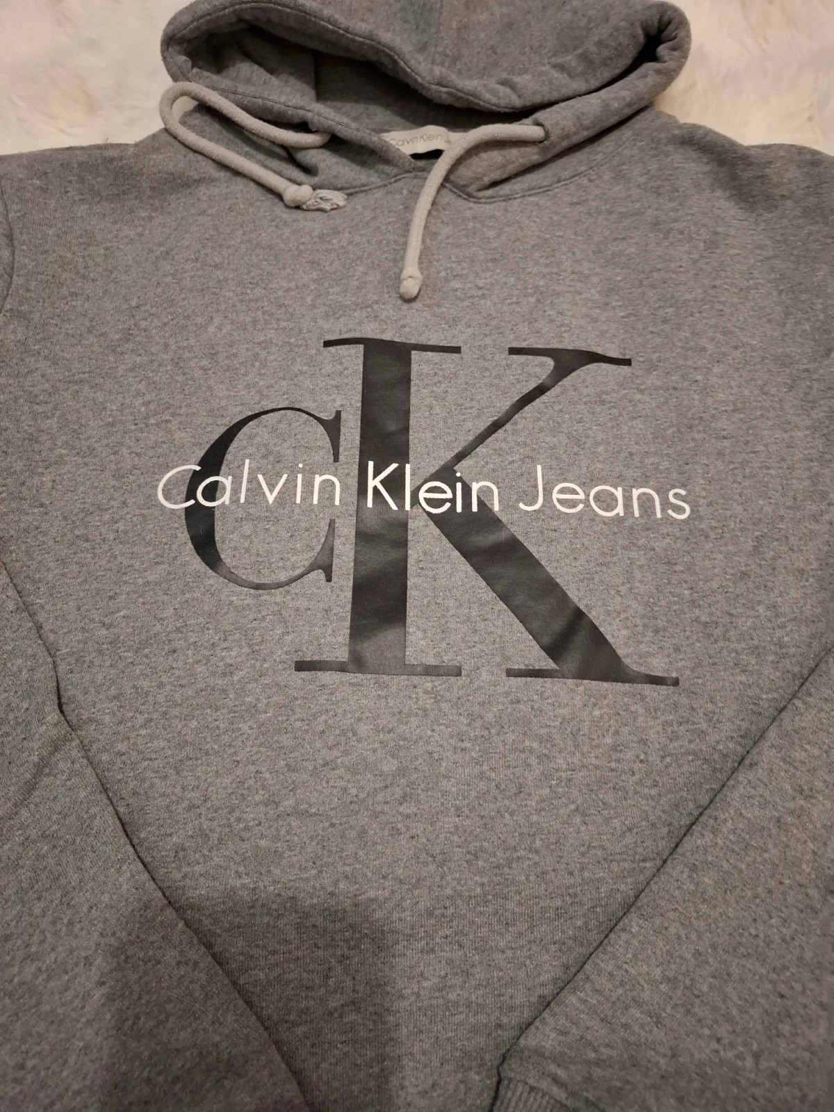 Sweat à Capuche / Hoodie Gris Chiné "Calvin Klein Jeans" Grand Logo T.S / S – Calvin Klein Jeans – taille S 2