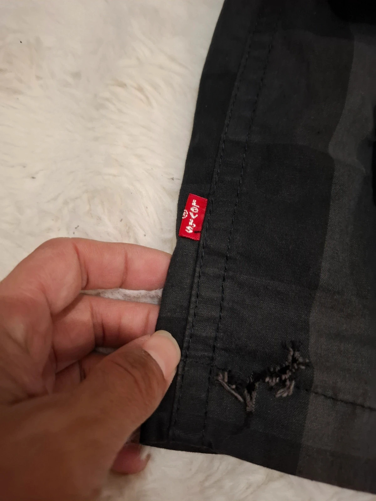 Surchemise / Veste à Carreaux "Levi's" Noir et Gris T.L (Défauts) – Levi Strauss & Co. – taille L 3