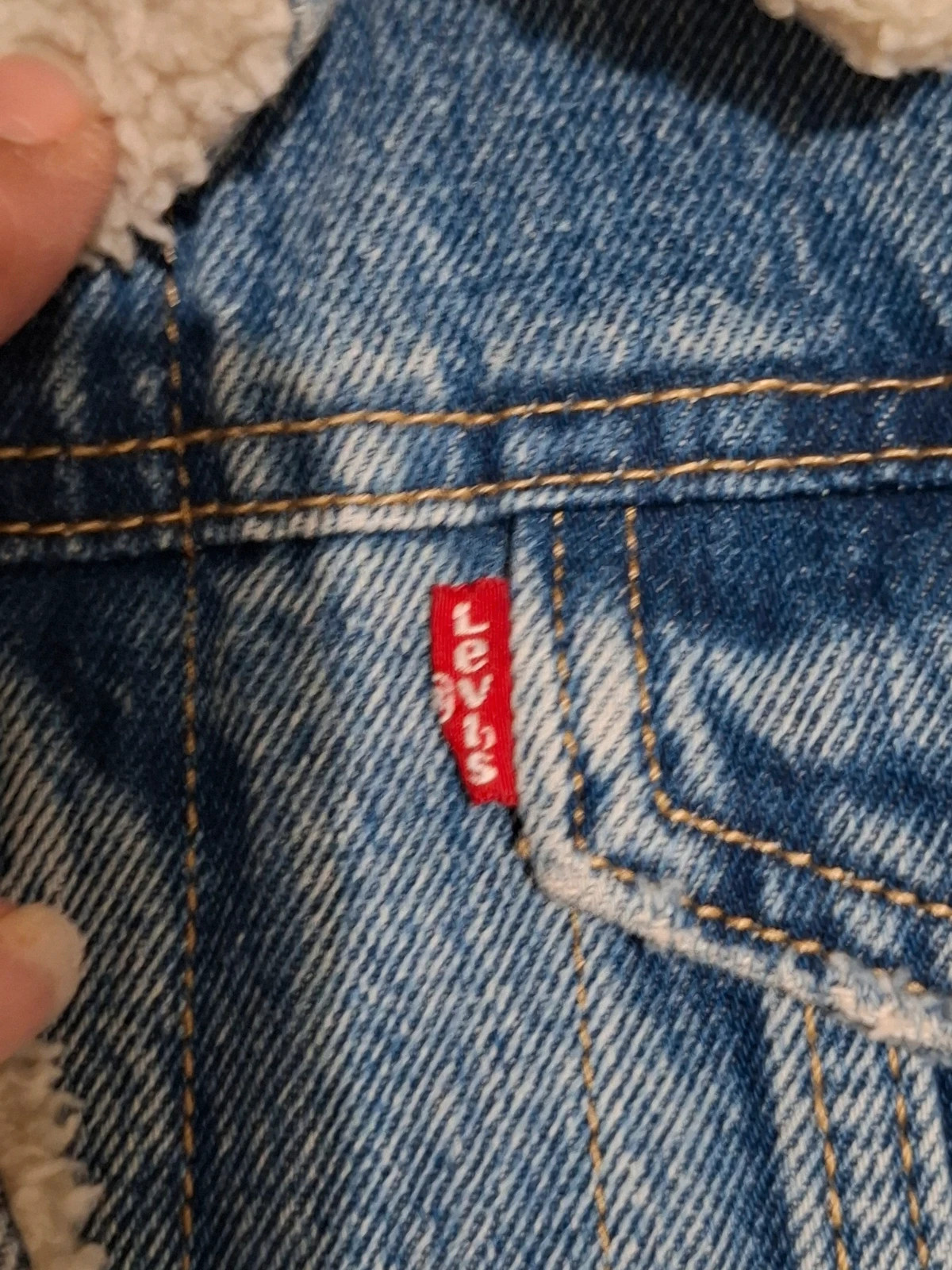Veste en Jean / Blouson Doublé Sherpa "Levi's" Classic Trucker Bleu T.M – Levi's – taille M / 38 / 10 4