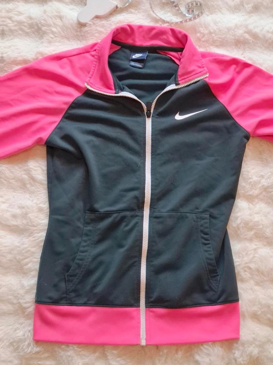Veste Zippée de Sport Nike Rose et Gris Foncé T.S (36) – Nike – taille S / 36 / 8 2