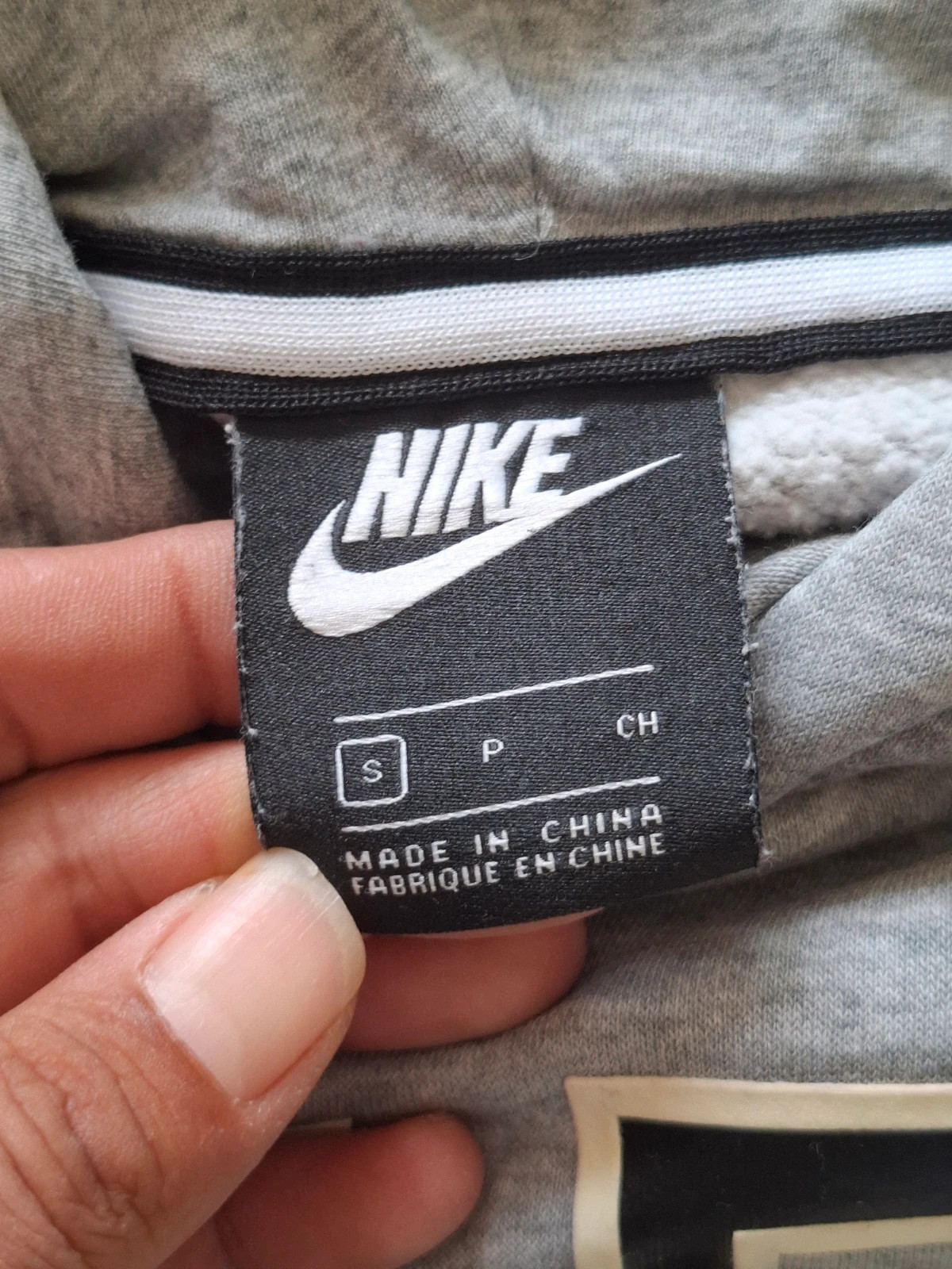 Sweat à Capuche Rétro Bicolore "Nike Air" T.S – Nike Air – taille S 5