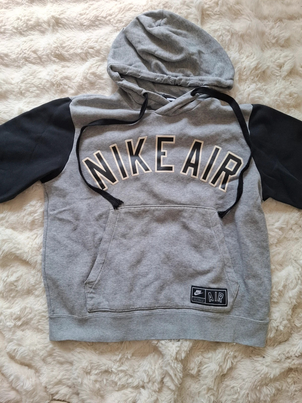 Sweat à Capuche Rétro Bicolore "Nike Air" T.S – Nike Air – taille S 4