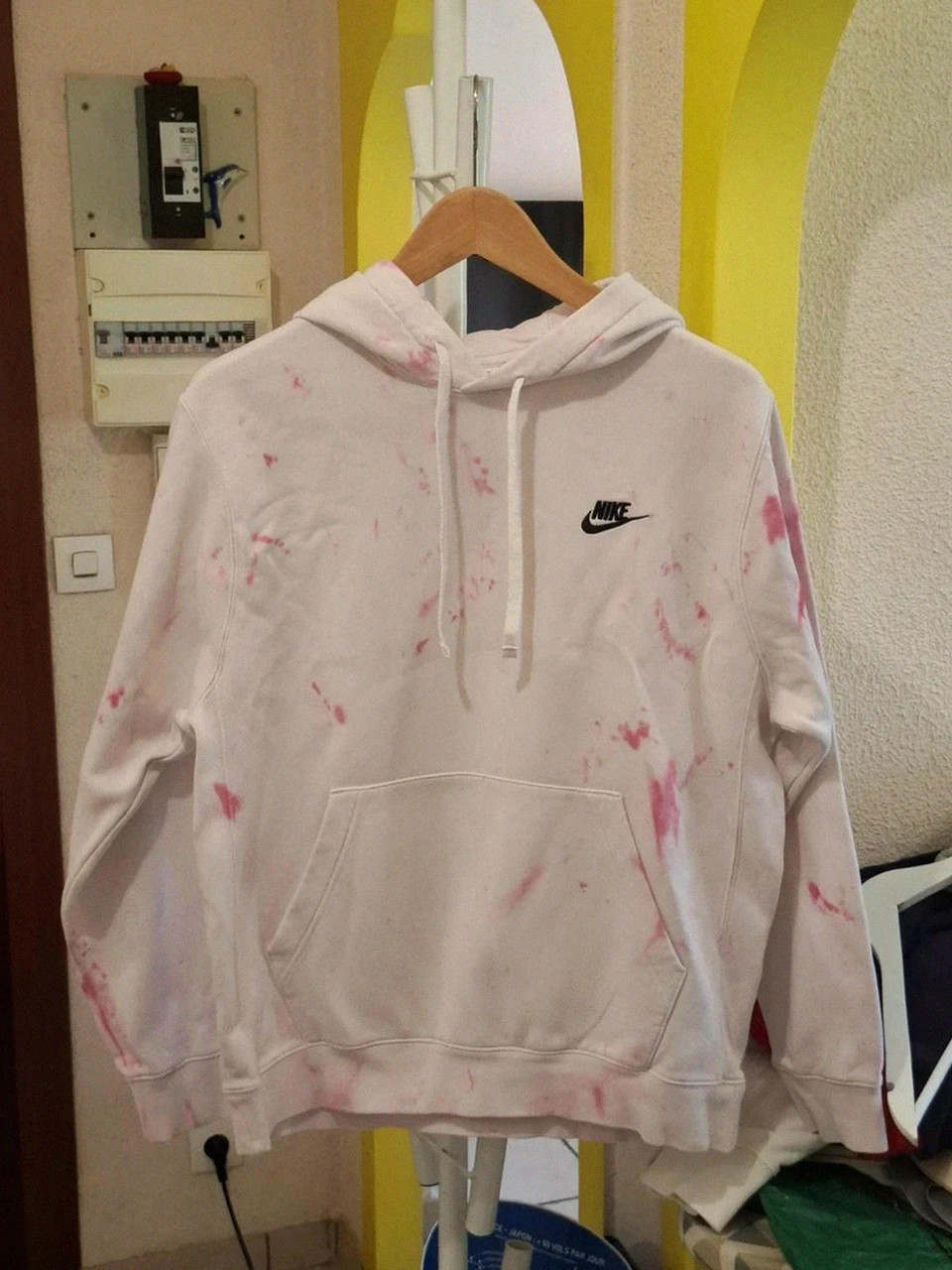 Nike Sweat à Capuche Blanc / Rose Effet Tie-Dye T.S (36) – Nike – taille S / 36 / 8 2