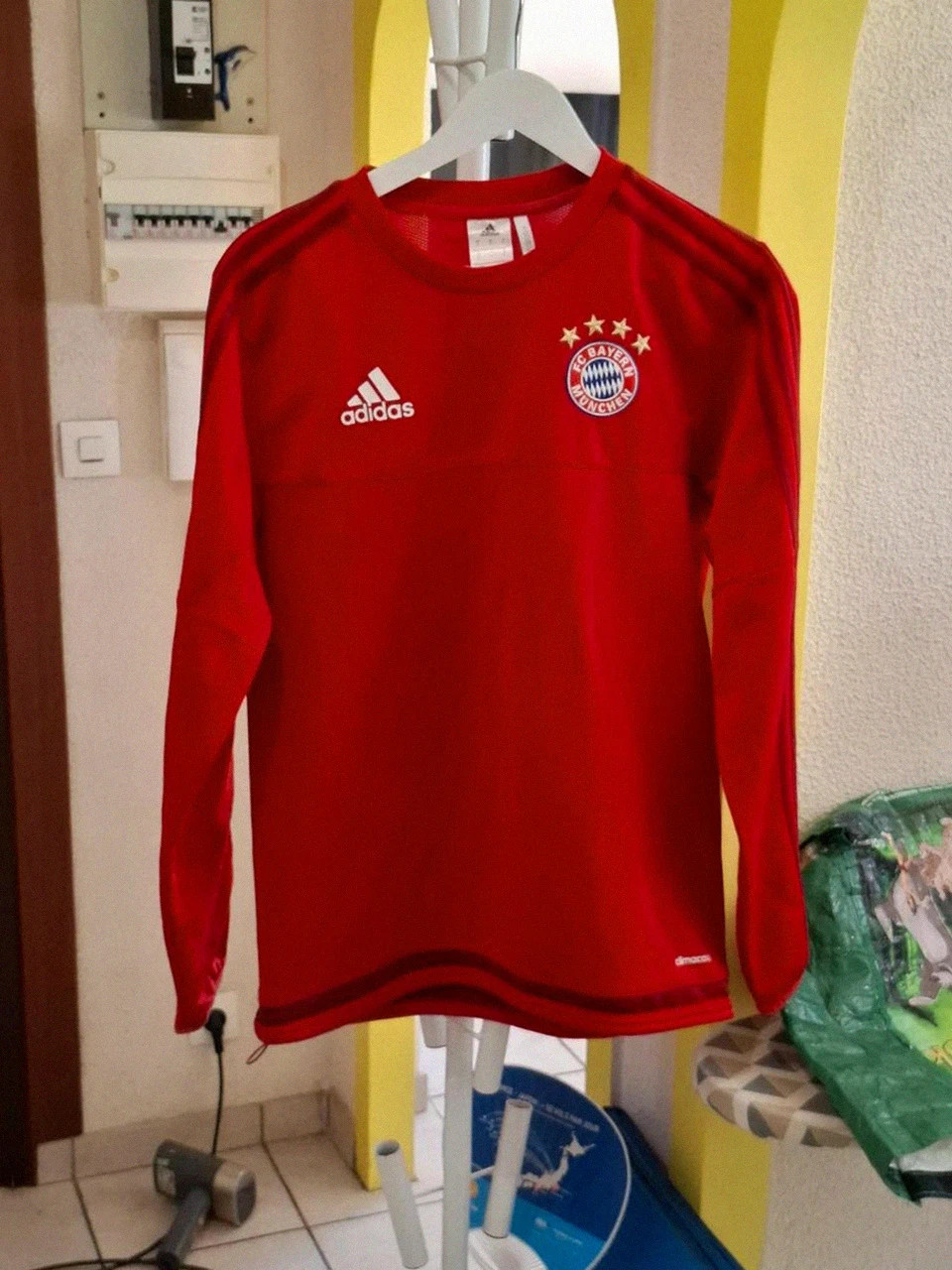 Sweat Rouge d'Entraînement Adidas FC Bayern Munich (Saison 2015/2016) - Taille S – adidas – taille S 2