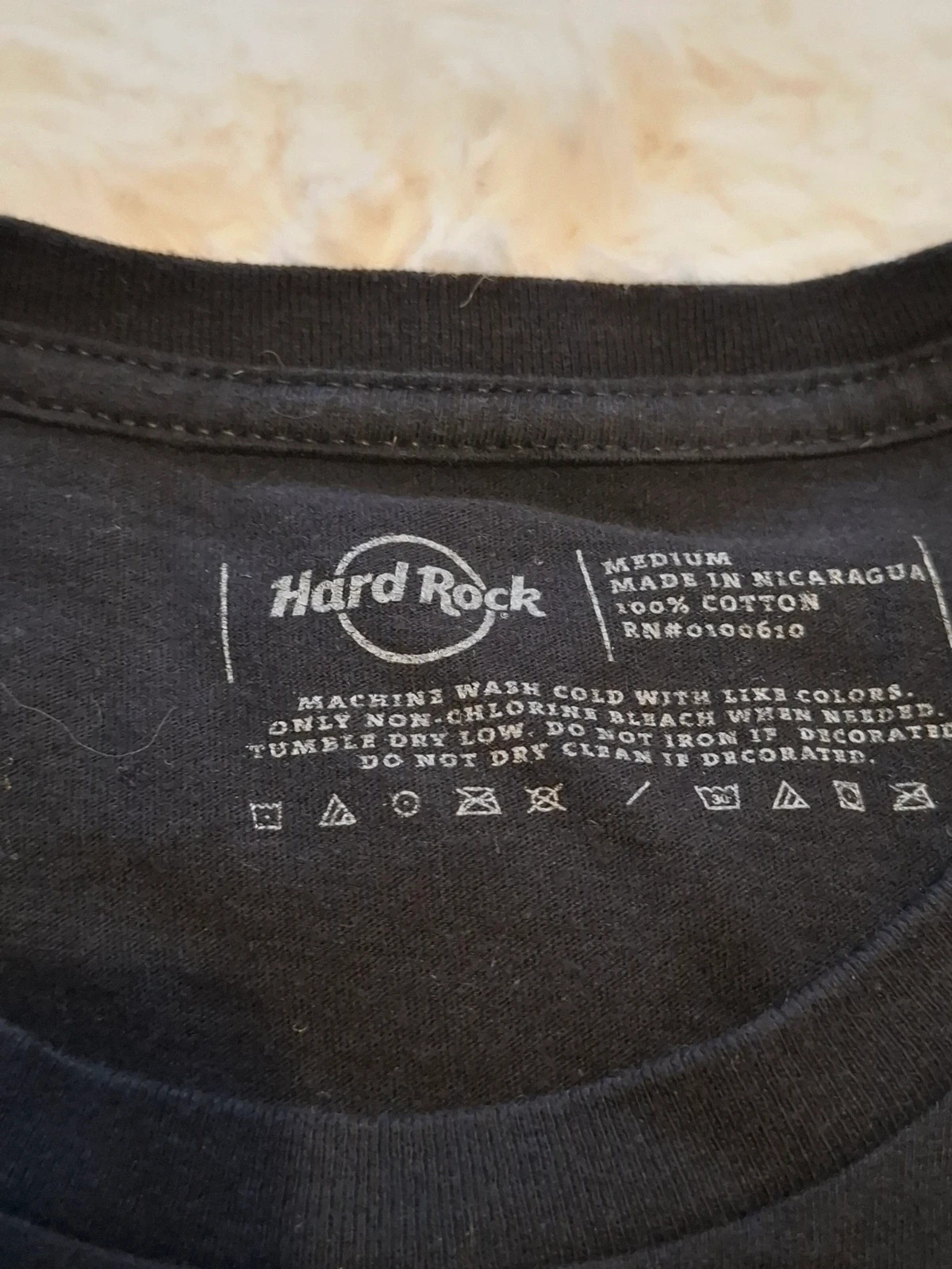 T-shirt Rétro Vintage Noir "Hard Rock Cafe Rome" T.M / S-M – Hard Rock Café – taille M / 38 / 10 4
