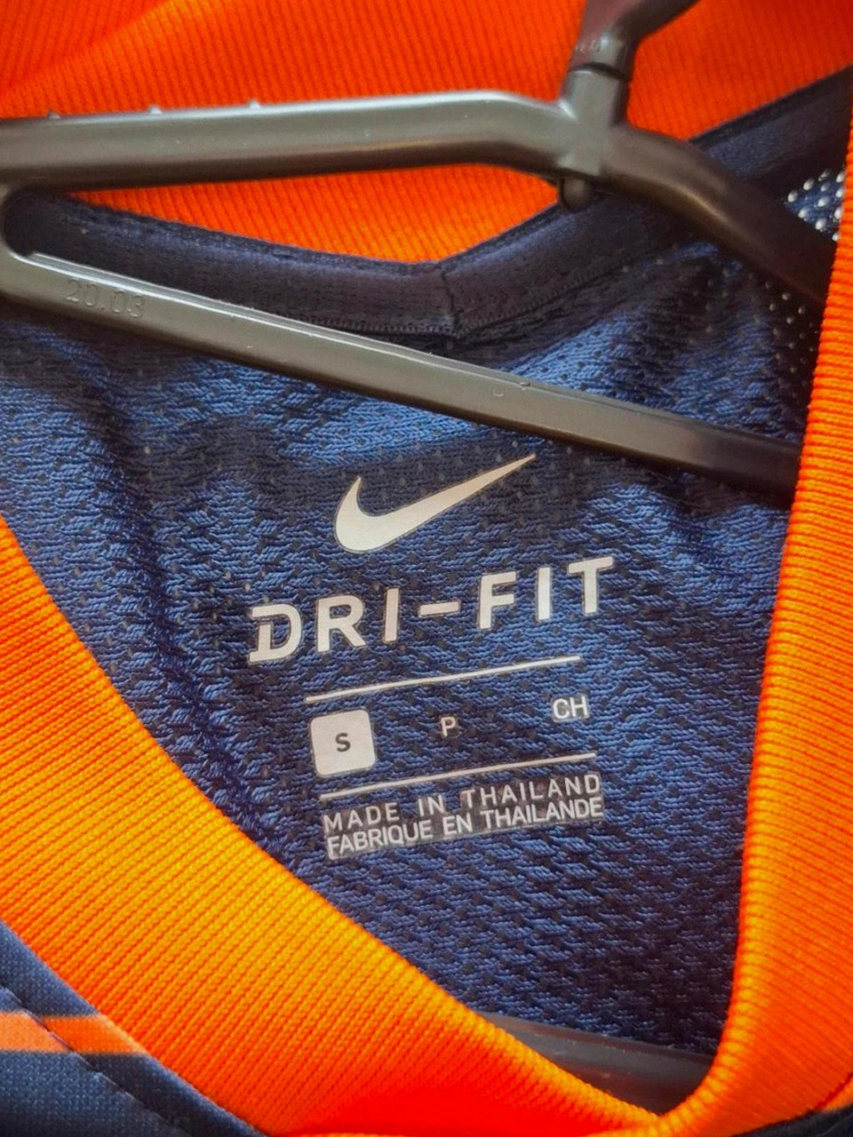 T-shirt d'Entraînement / Nike Dri-Fit - Bleu Marine & Orange - Taille S – Nike – taille S / 36 / 8 4