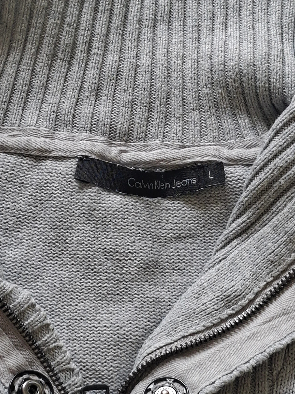 Pull / Pull-over Zippé Col Montant Calvin Klein Jeans Gris 100% Coton T.L / L – Calvin Klein Jeans – taille L 4