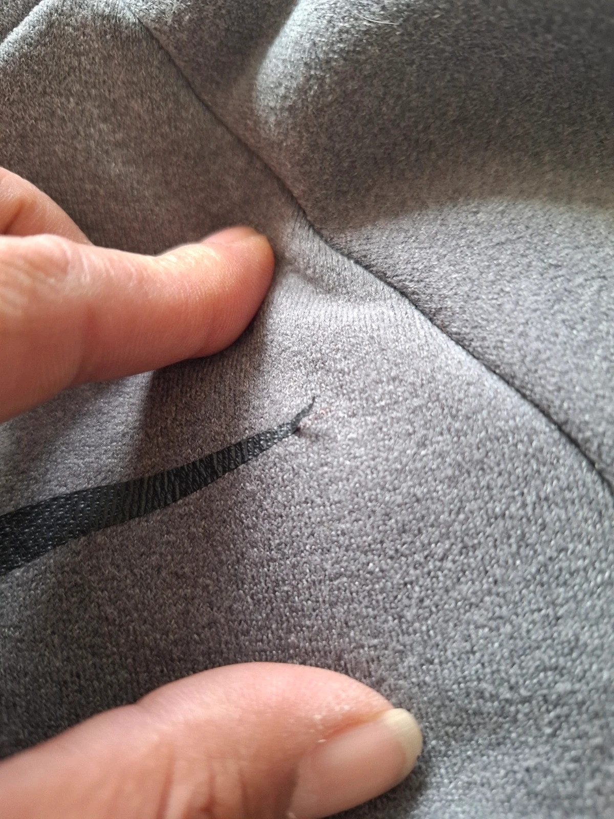 Sweat / Hoodie à Capuche Manches Courtes Nike Gris Tech Fleece T.S / S – Nike – taille S 3