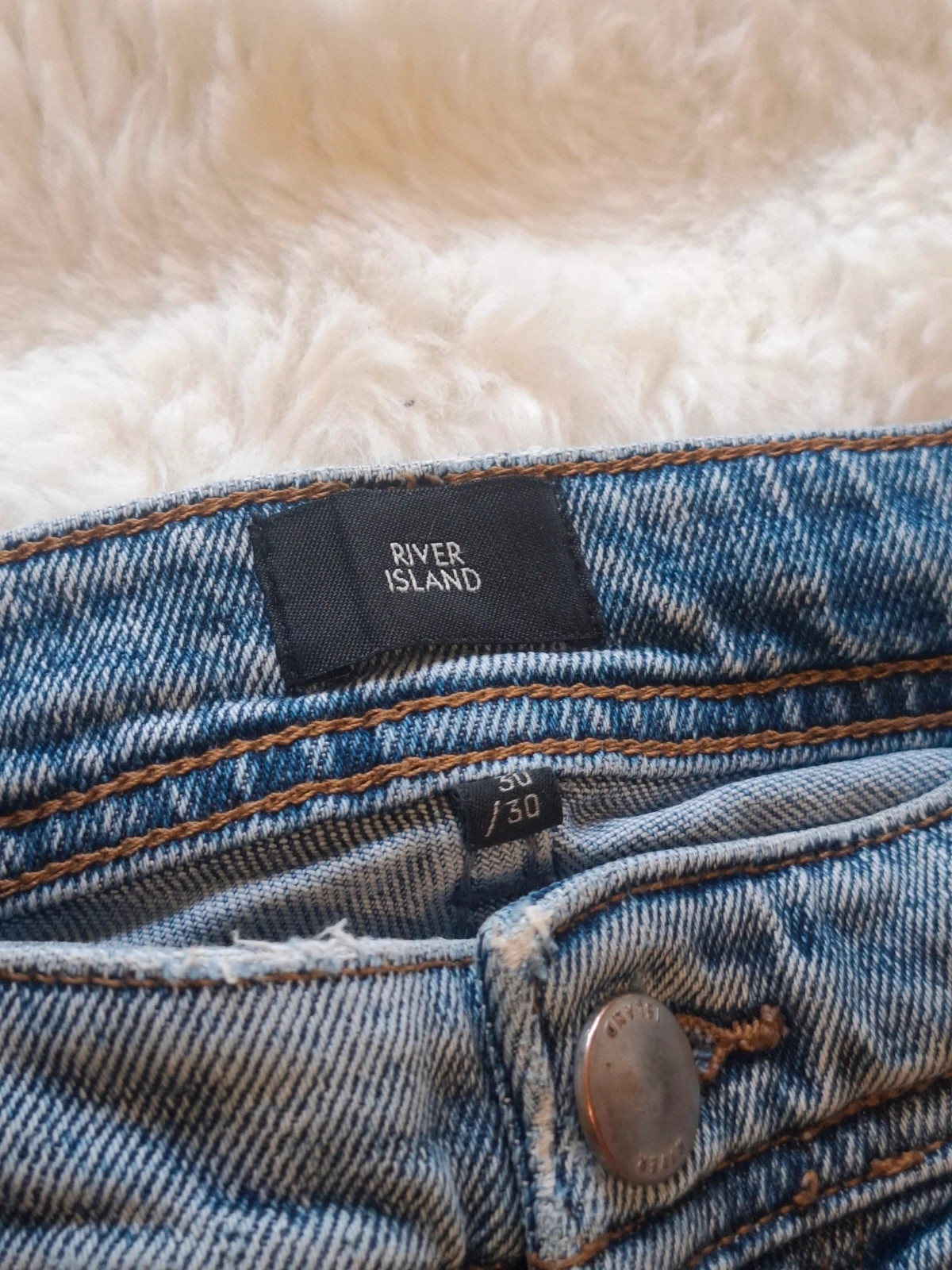 Jean / Denim River Island – Délavé clair avec bandes latérales – Taille UK 30S / EUR 76S – River Island – taille W30 | FR 40 2