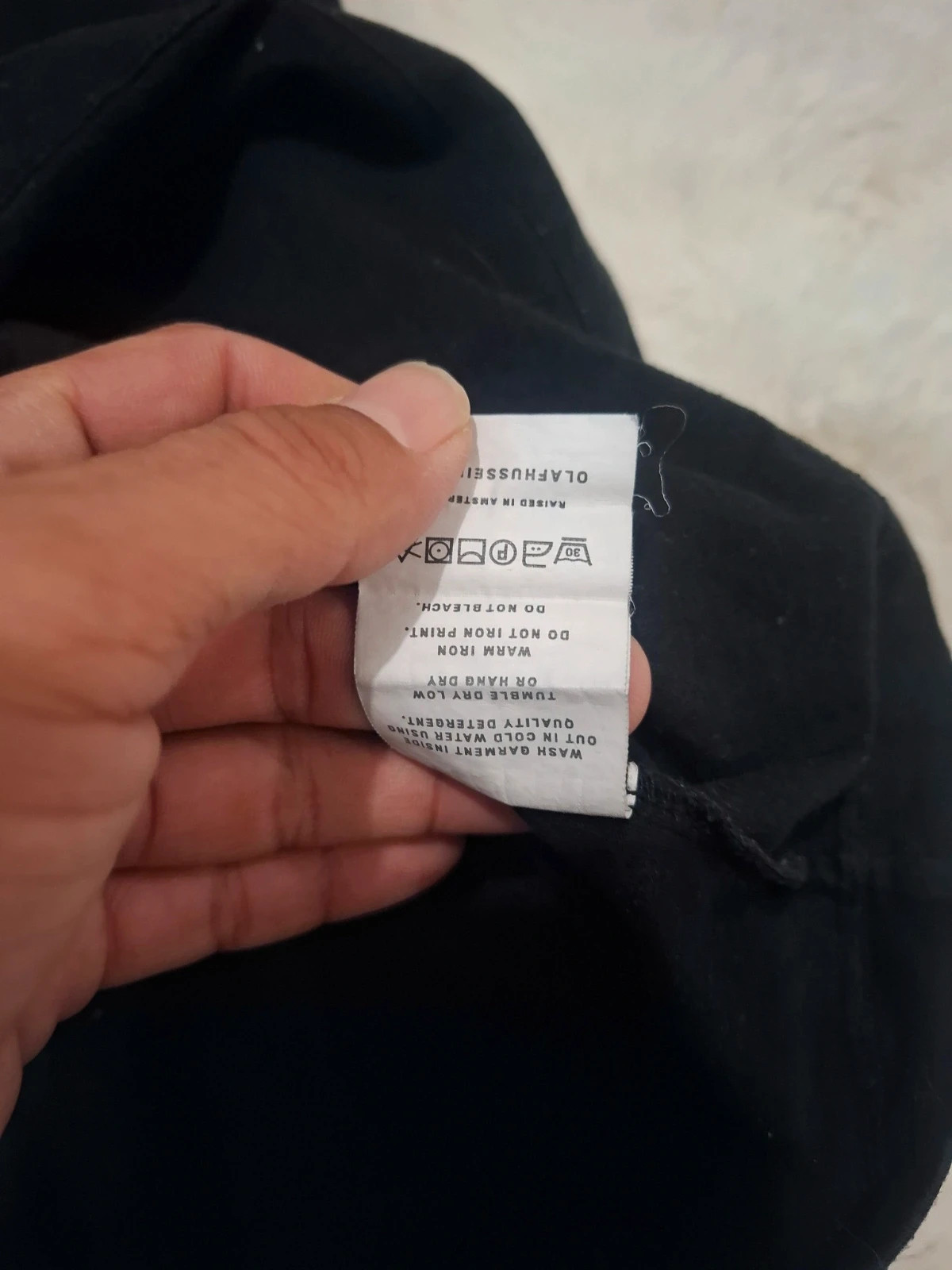 T-shirt Manches Longues Noir Col Montant Brandé Olaf Hussein T.M / M – ØLÅF – taille M 5