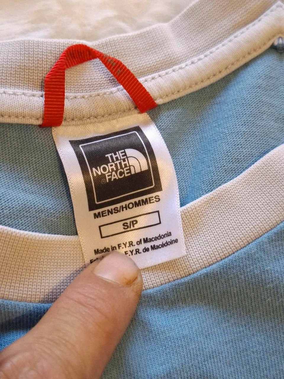 Lot de 2 T-shirts Noir & Bleu/Blanc The North Face - Taille S (Junior XL) – The North Face – taille S 5