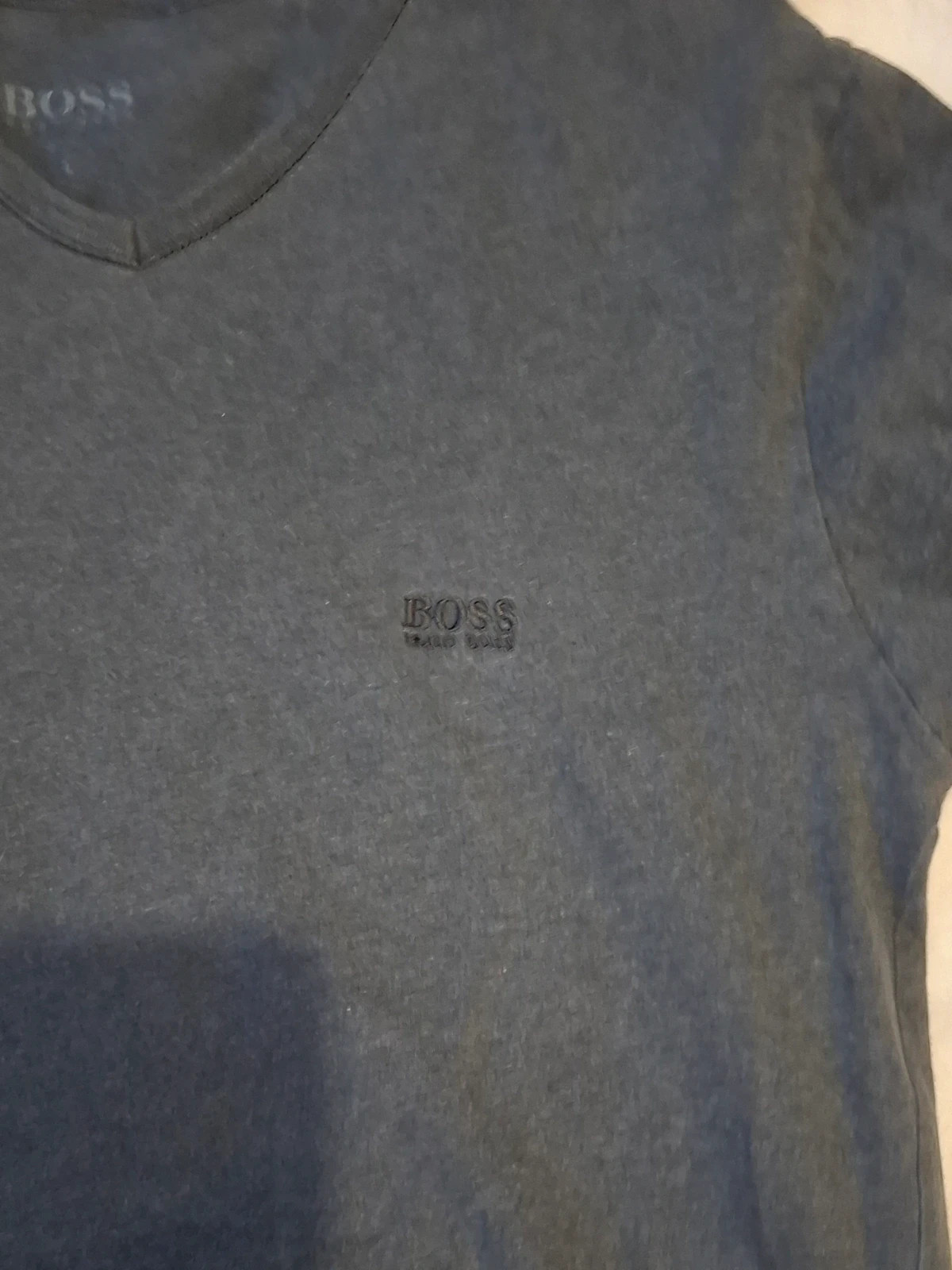 T-shirt Manches Courtes Col V Hugo Boss Gris Chiné T.L / L – Hugo Boss – taille L 2