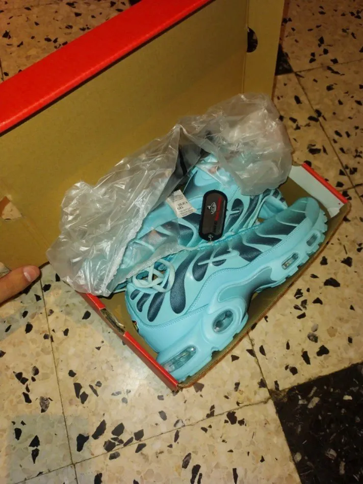 Tn Nike  – Nike – taille EU 44 4