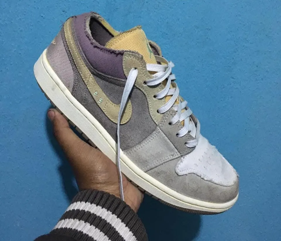 Zapatillas Jordan 1 gris y morado 3