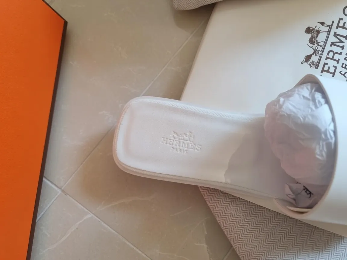 Sandales Hermès Oran blanches 5