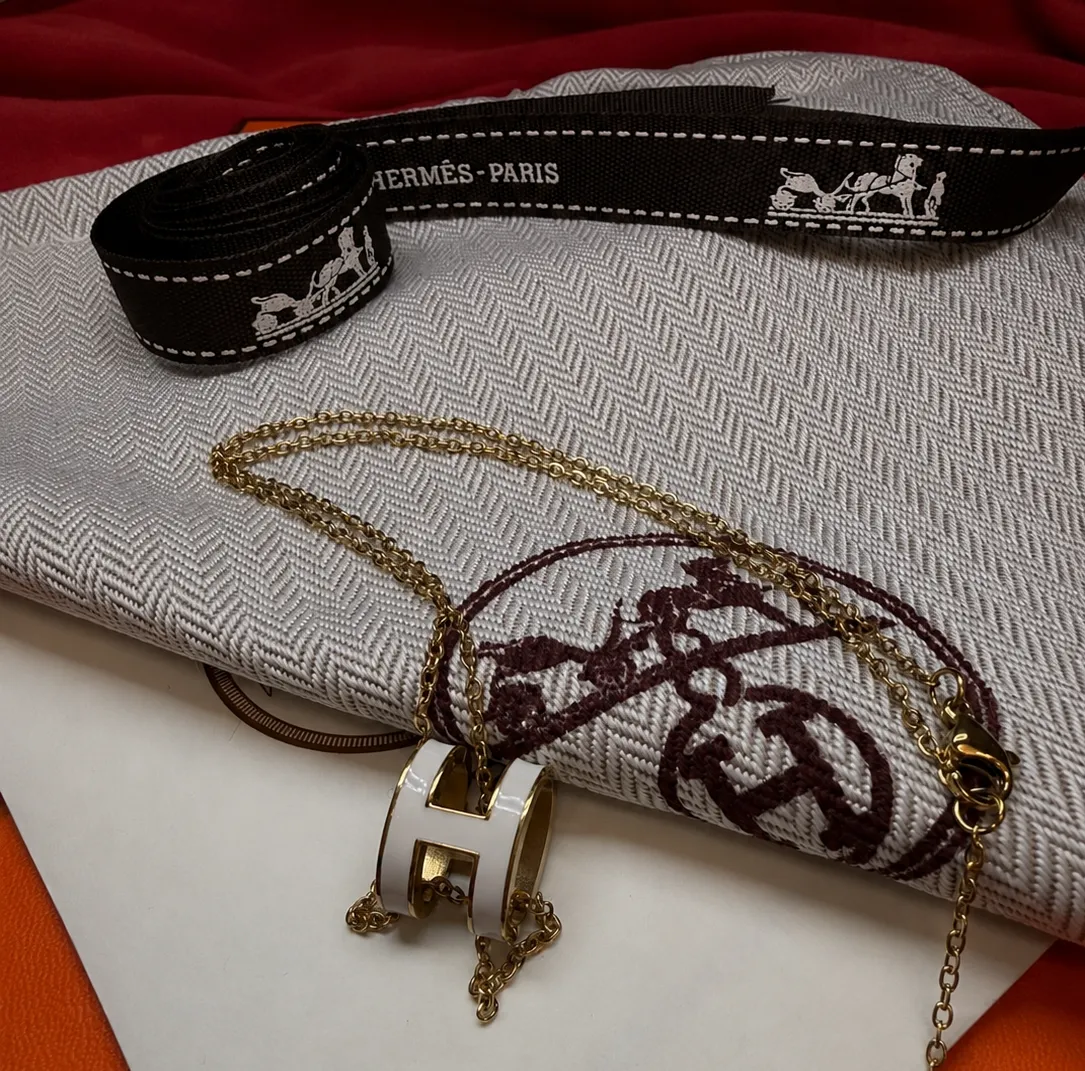 Hermès Paris lot accessoires chaîne bracelet