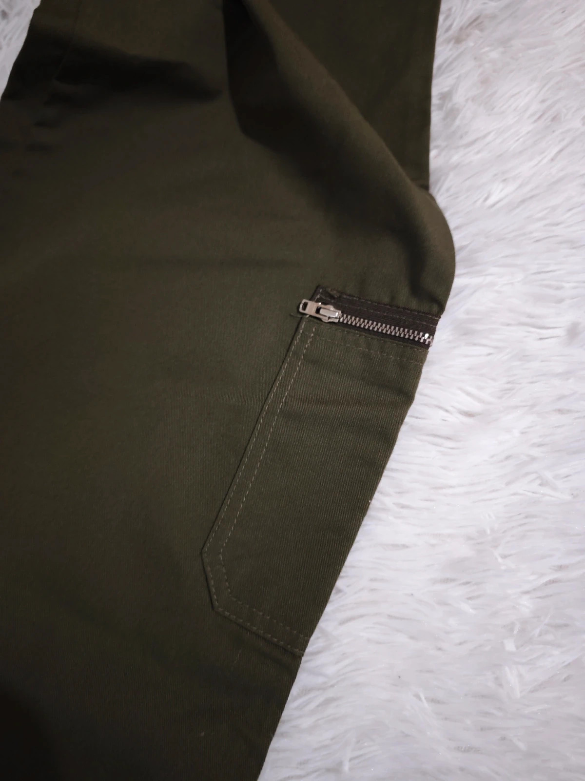 Pantalon kaki flare très évasé vintage – Ancienne collection – Vintage Dressing – taille XXS / 32 / 4 3