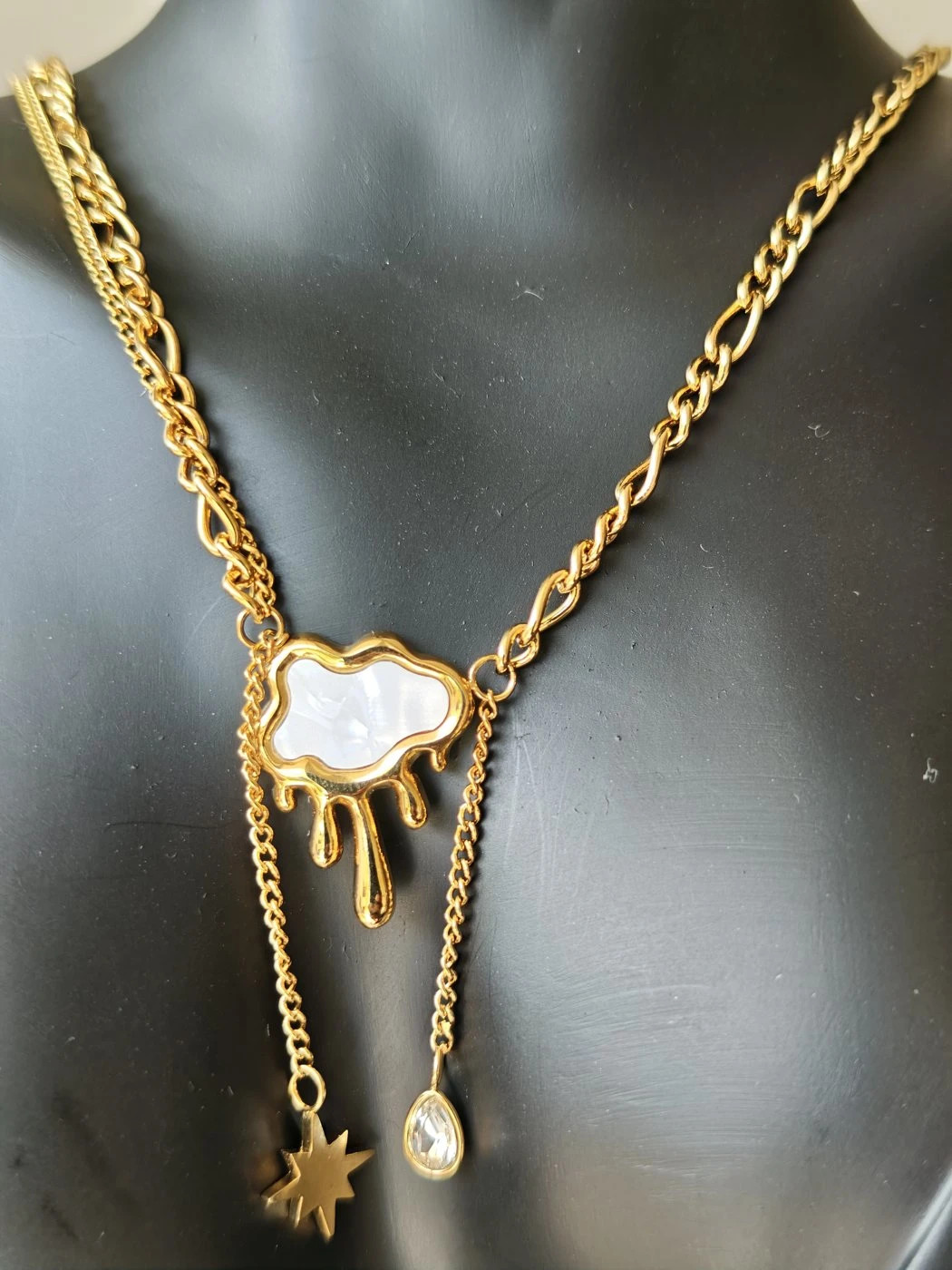 Collier nuage nacré doré - acier inoxydable 2