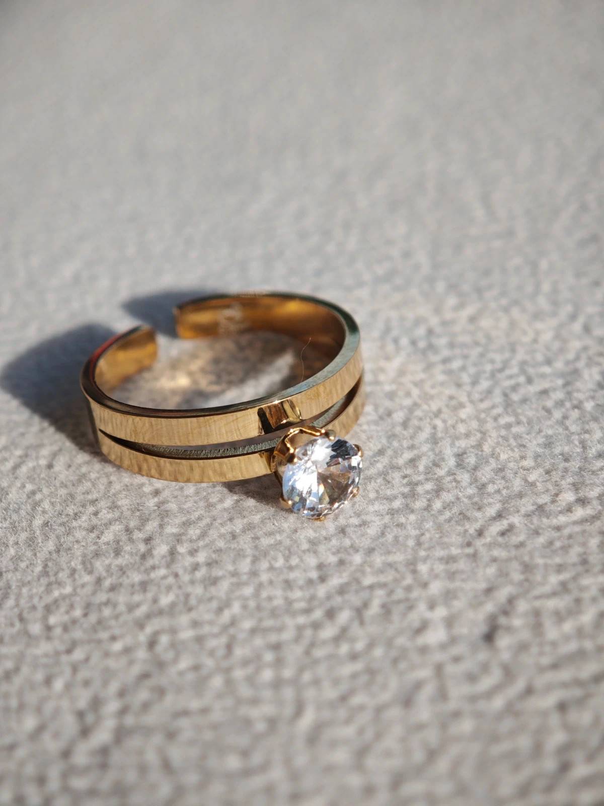 Bague solitaire dorée - acier inoxydable ajustable – taille Ajustable 3