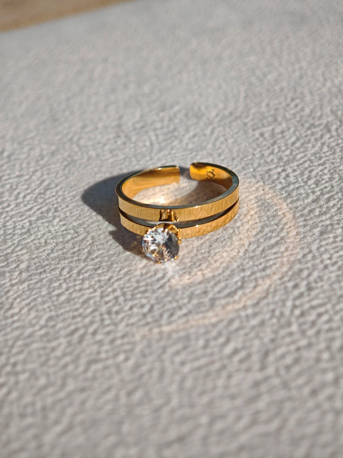 Bague solitaire dorée - acier inoxydable ajustable – taille Ajustable 4