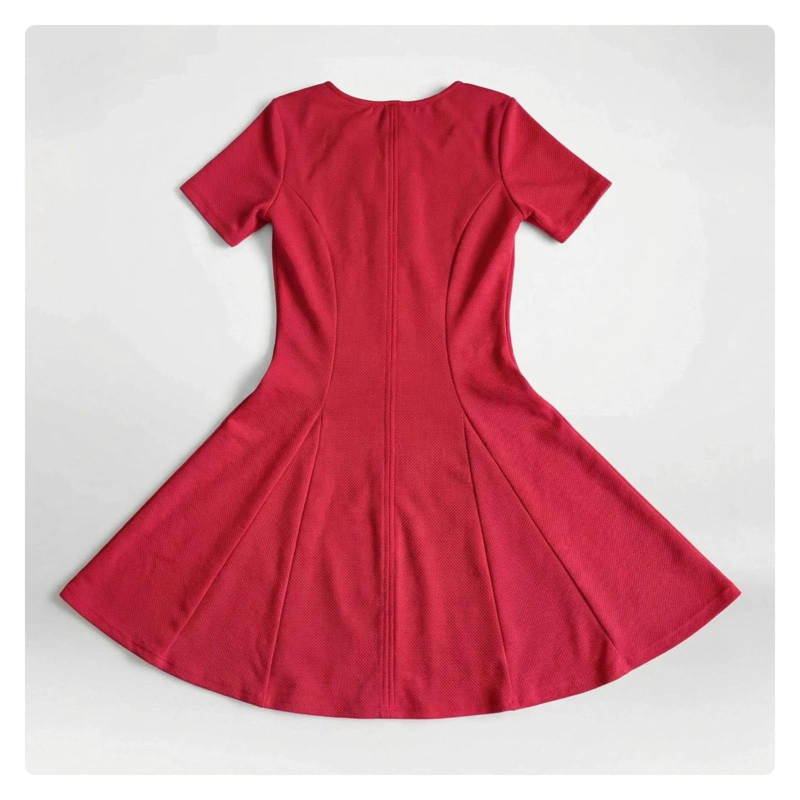 Robe patineuse rouge – Pull&Bear Originals | Taille M | Très bon état – Pull & Bear – taille M / 38 / 10 2
