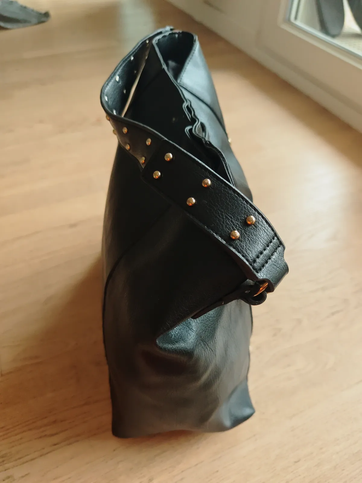 Sac cabas Mango noir – chaîne & clous dorés – Mango – taille Taille unique 7