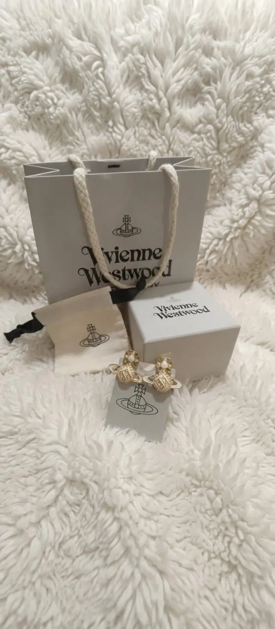 Boucles d'oreilles Vivienne Westwood argentées 5