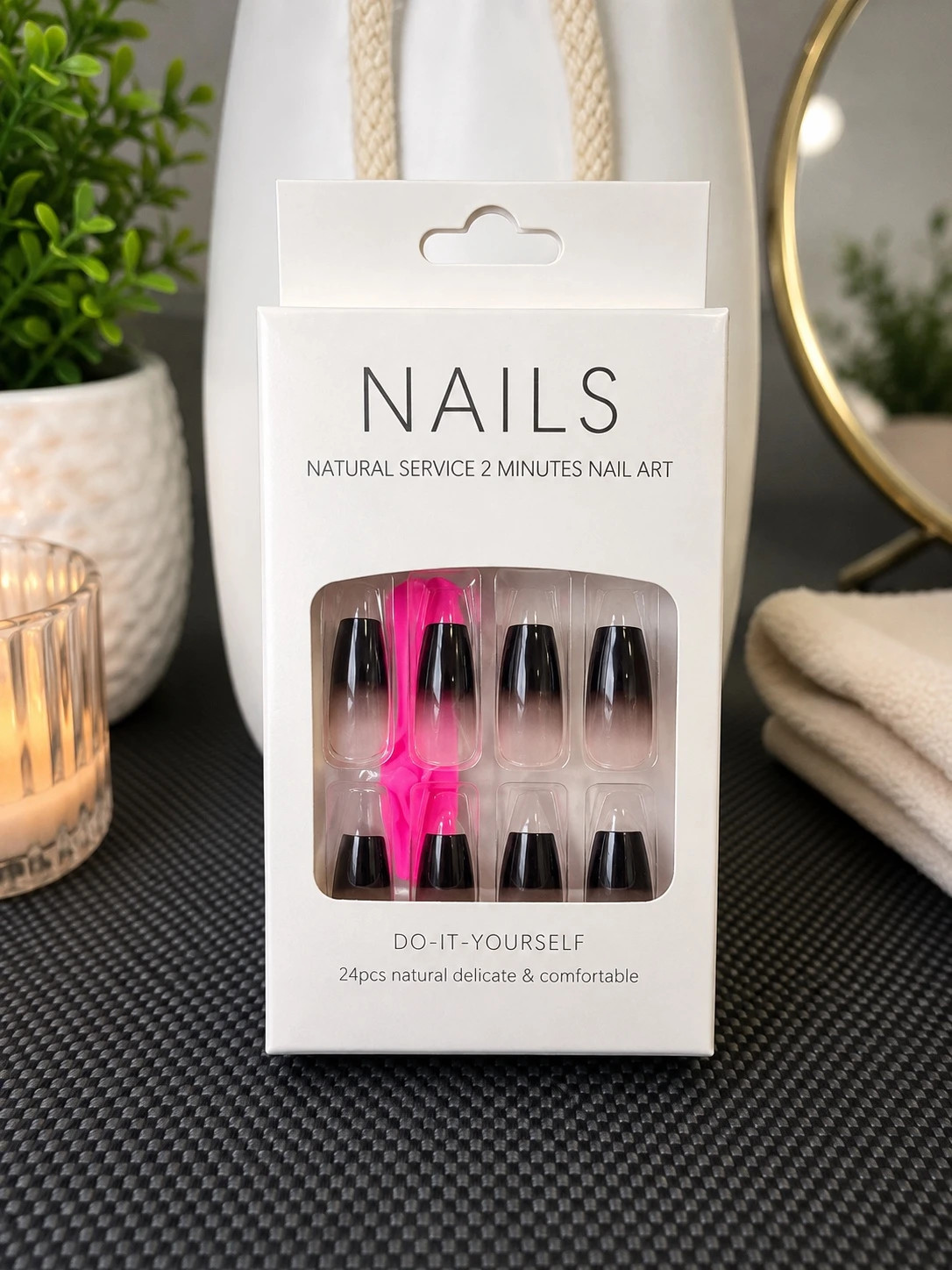 Capsules ongles French noir – 24 pièces – Kit neuf – Nail 2