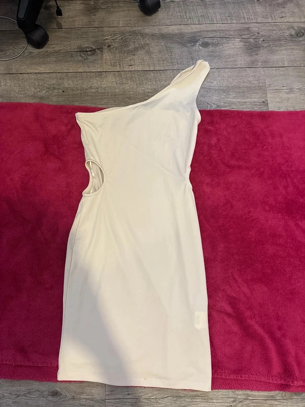 robe beige – Jennyfer – taille S / 36 / 8