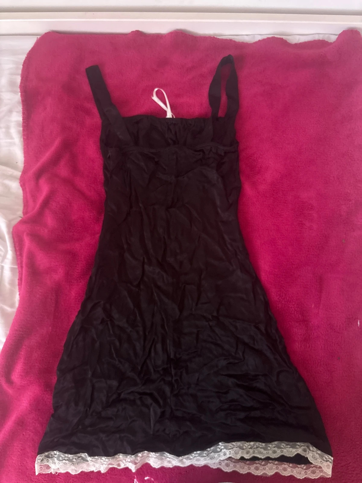 robe en dentelle et satin – Jennyfer – taille XS / 34 / 6 2
