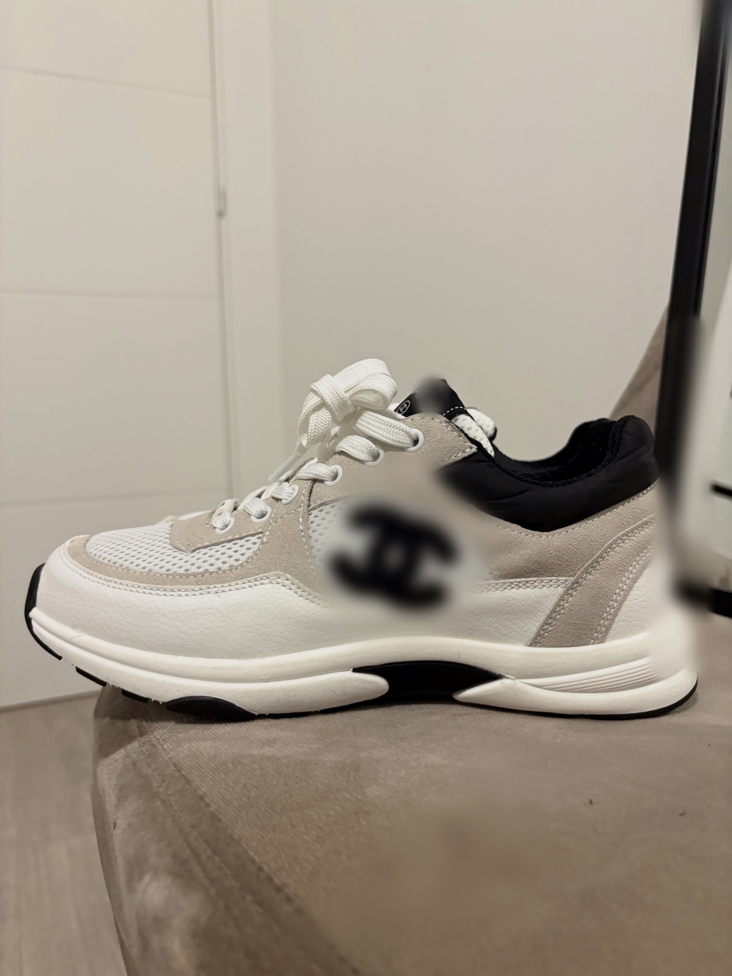 Channel runner