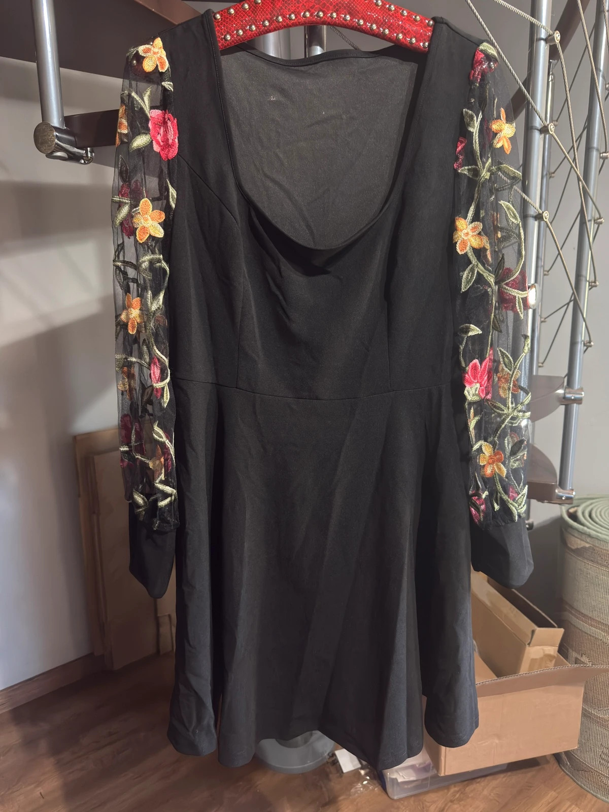 Vestido con vuelo – Shein – taille XL / 42 / 14