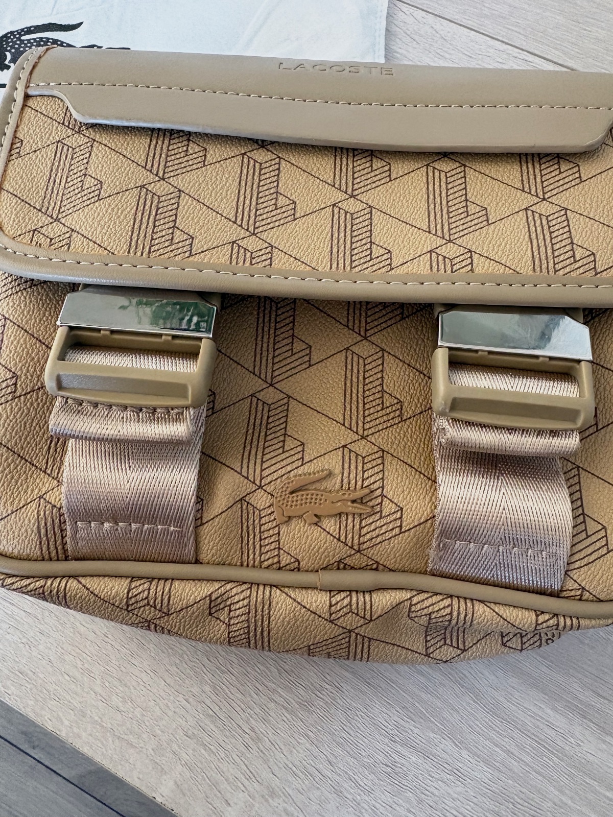 Sac besace Lacoste monogramme beige – Lacoste – taille Taille unique 2