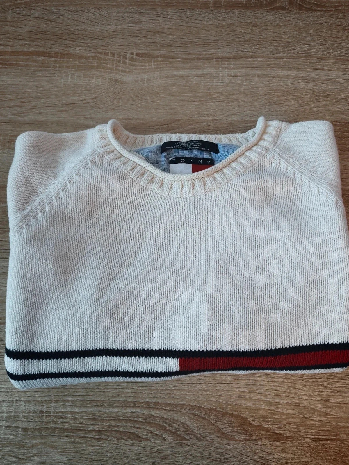 Pull Tommy Hilfiger vintage écru taille XL avec bande signature Rouge Bleu Blanc – Tommy Hilfiger – taille XL 2