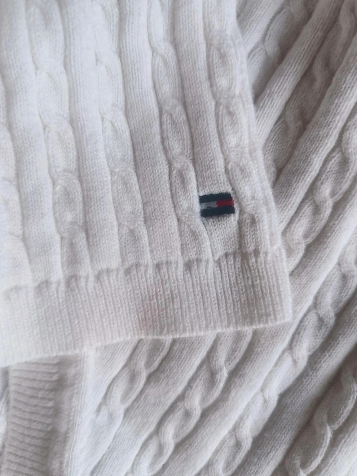 Tommy Hilfiger – Pull torsadé blanc col V – Taille L – Tommy Hilfiger – taille L / 40 / 12 5