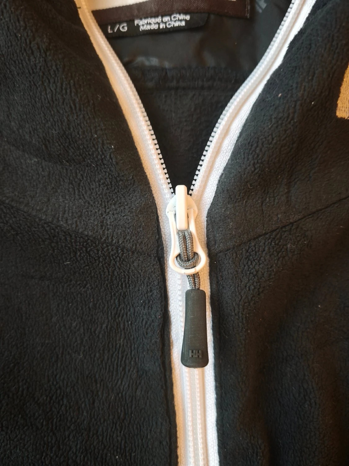 Veste polaire Helly Hansen zippée col montant poches zippées logo brodé noir Homme taille L – Helly Hansen – taille L 4