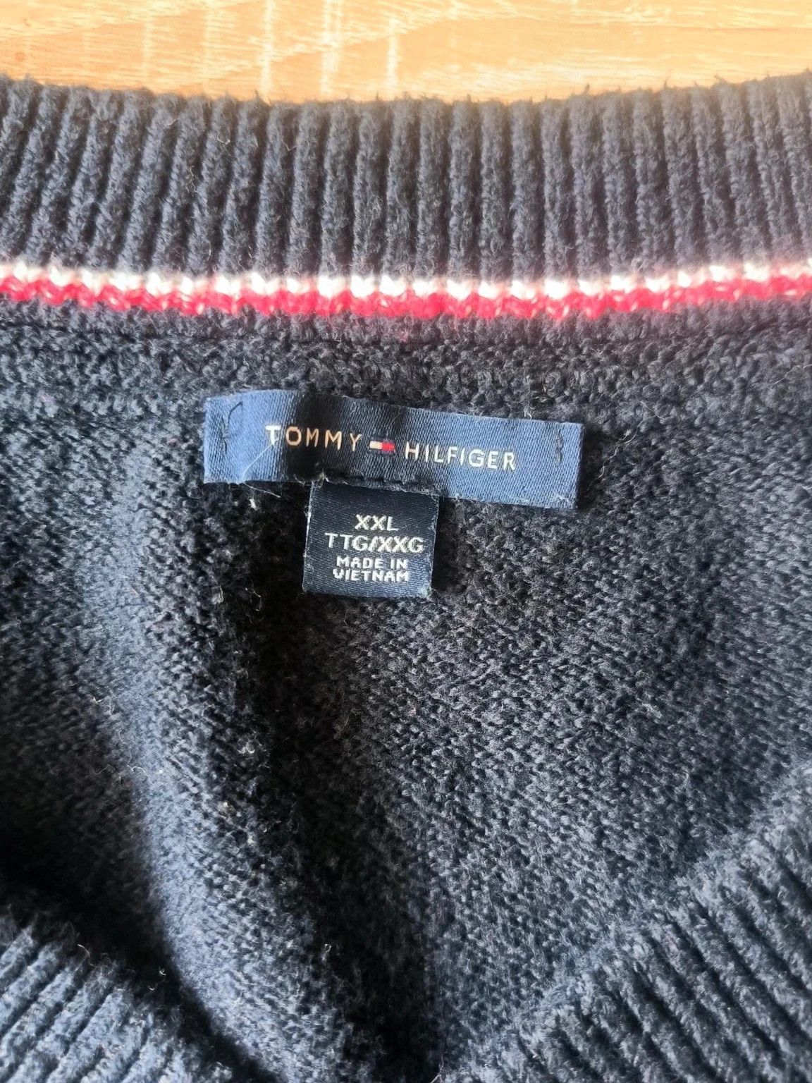 Pull col V bleu marine Tommy Hilfiger – Taille XXL – Tommy Hilfiger – taille XXL / 44 / 16 3