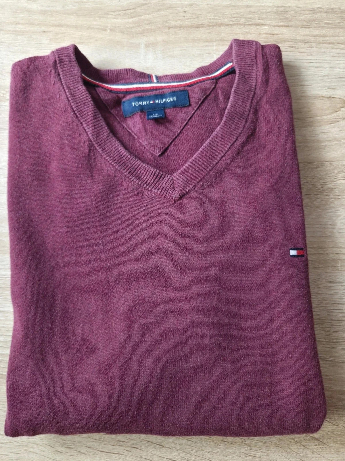 Pull Tommy Hilfiger Bordeaux / Prune Col V S 100% Coton – Tommy Hilfiger – taille S 3