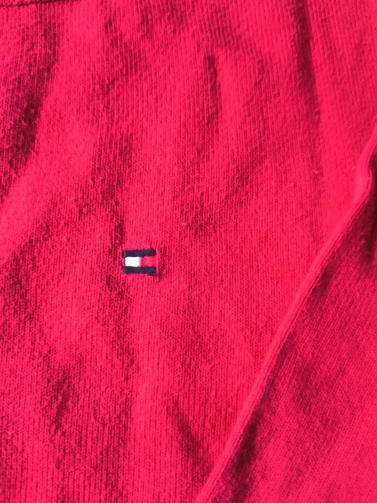 Pull Tommy Hilfiger Rouge Coton Pima – Taille S/P (Petit accroc manche) – Tommy Hilfiger – taille S / 36 / 8 4
