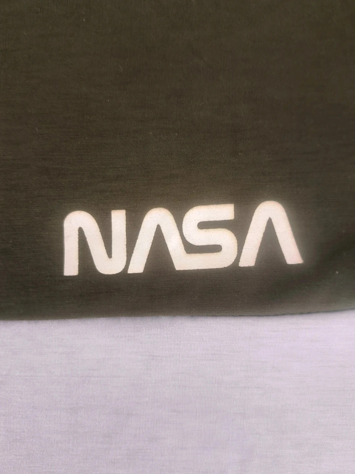 T-shirt NASA bicolore décontracté – Vert Kaki et Gris Clair – Taille L – Très bon état – Shein – taille L 3