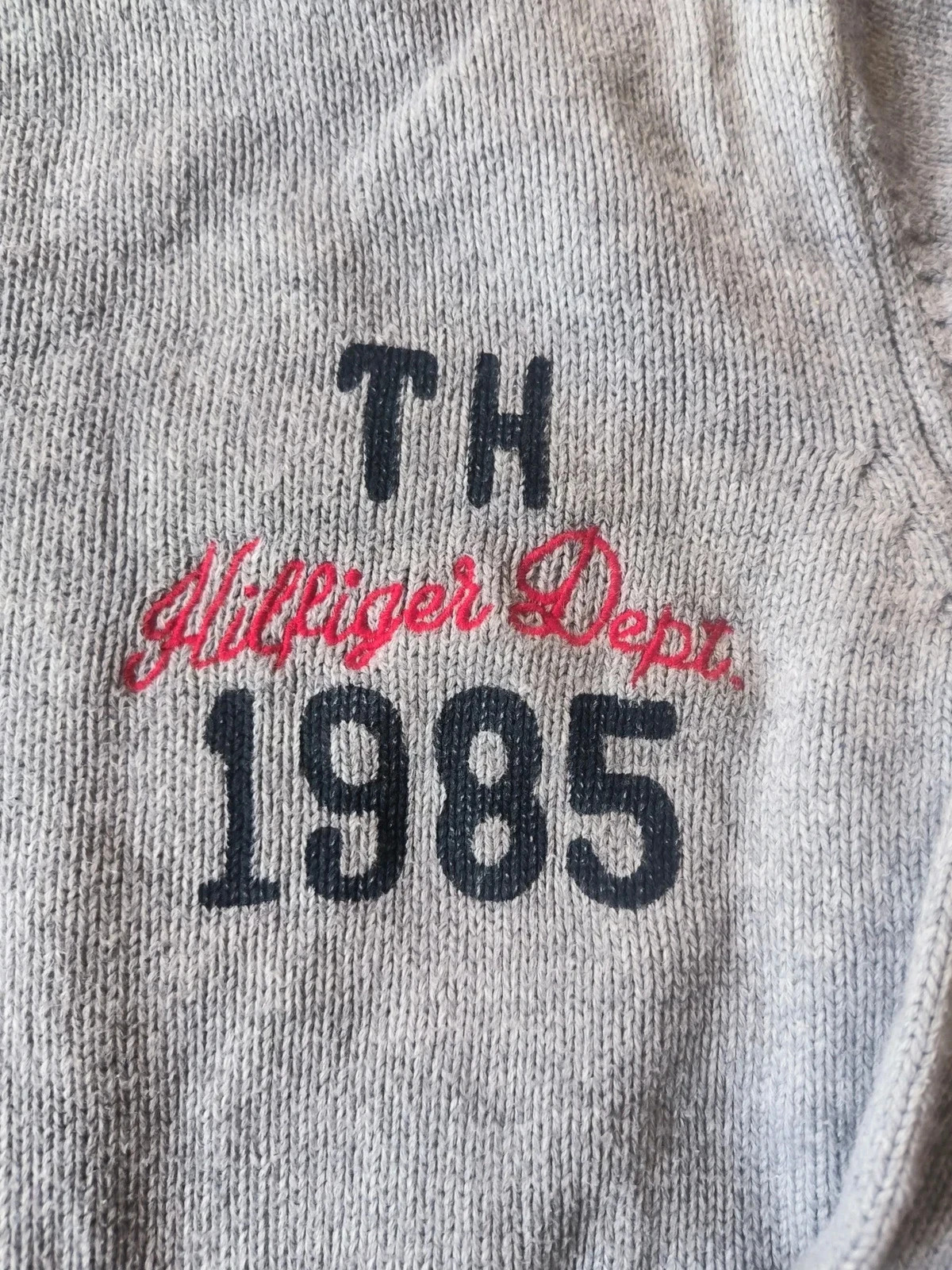Pull col camionneur gris Tommy Hilfiger avec coudières – Taille XL (Enfant 20 ans / S-XS) – Tommy Hilfiger – taille S 3