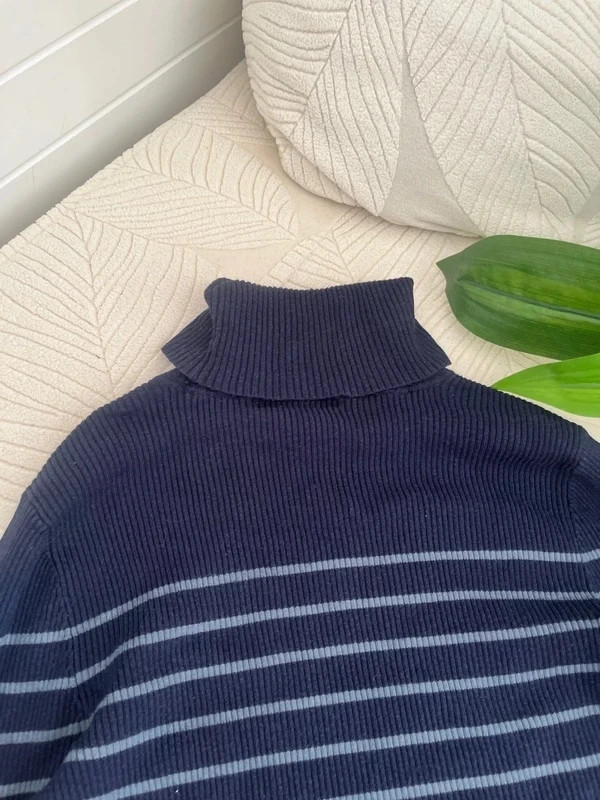 Pull à col roulé femme Ralph Lauren ( gamme petite M) – Ralph Lauren – taille M / 38 / 10 4