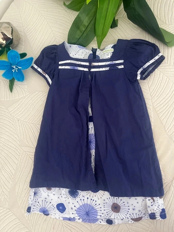 👗Robe Vertbaudet / Taille 4 ans – Vertbaudet – taille 4 ans / 104 cm 2