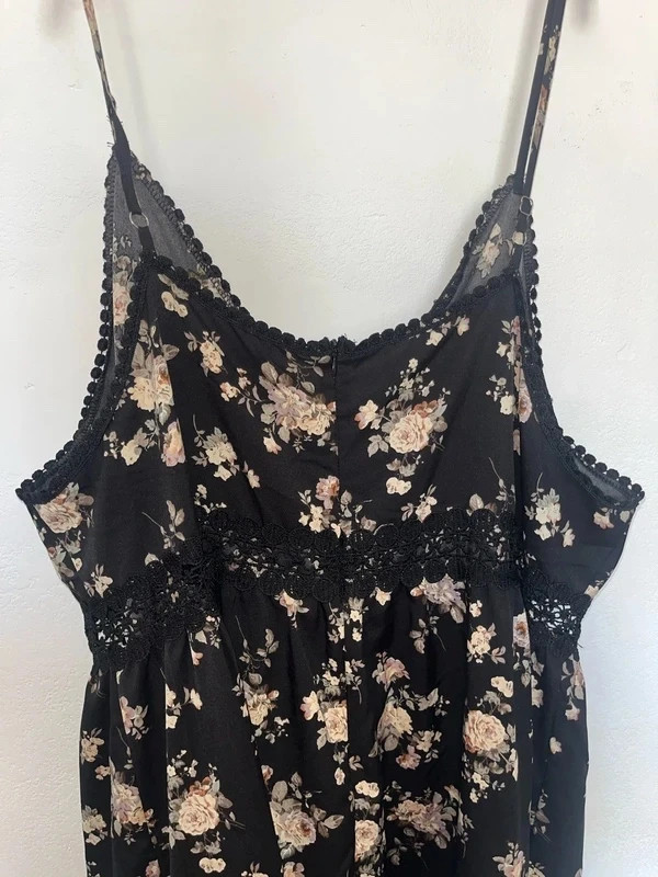 Robe fleuri / dentelle - Taille 4xl/52 – Shein Curve – taille 4XL / 48 / 20 5