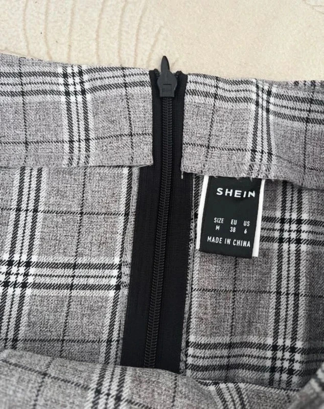 Jupe à carreaux, Taille 38/ M ( mesures dans le descriptif) – Shein – taille M / 38 / 10 5