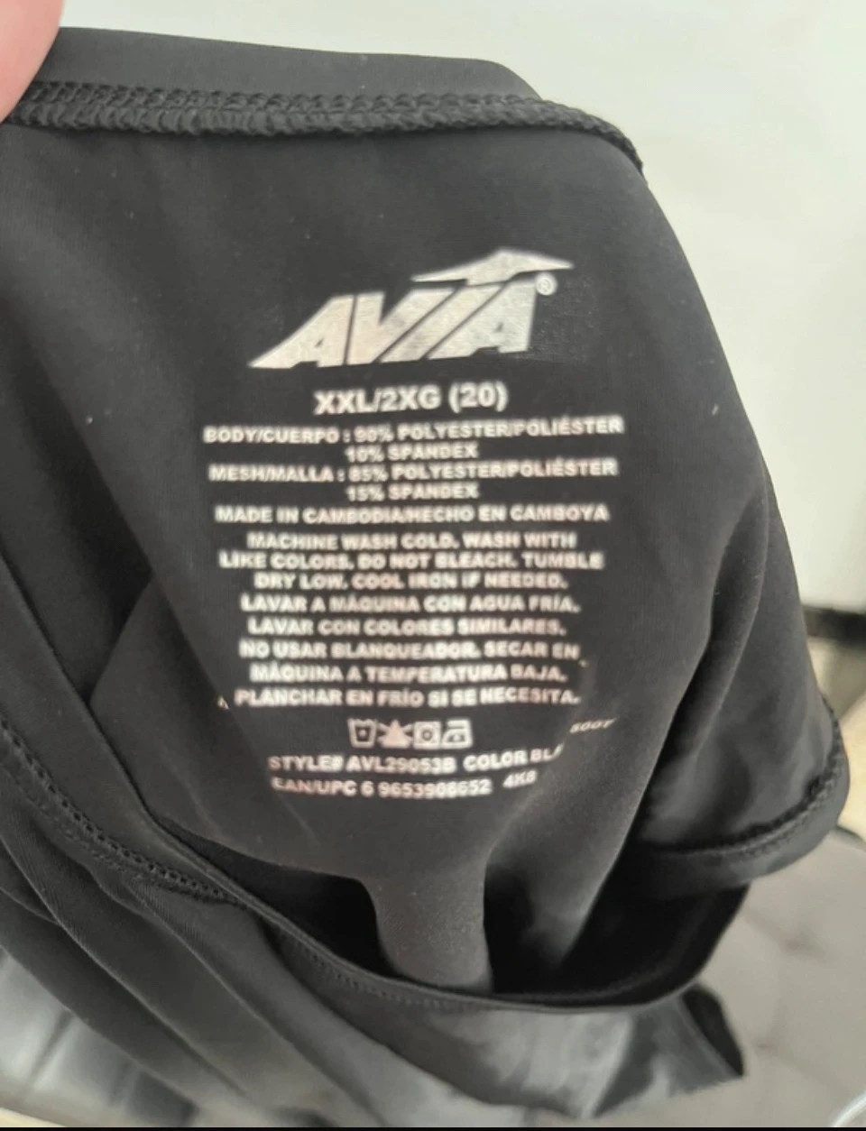 Jolie blouse noir / Avia / Taille 44 ( xxl) – Avia – taille XXL / 44 / 16 3