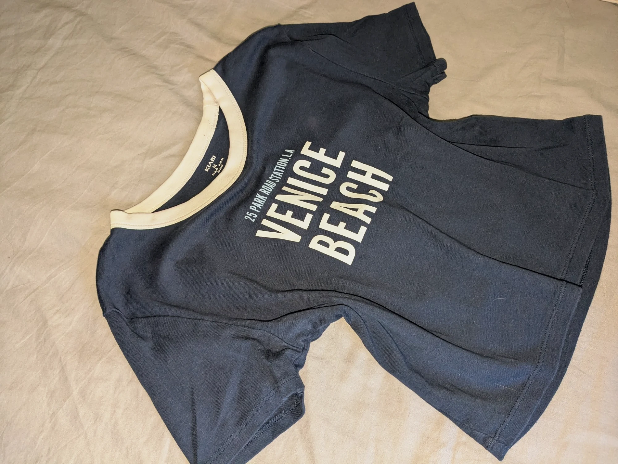 KIABI Cropped bleu marine imprimé Venice Beach - M (38) 3€