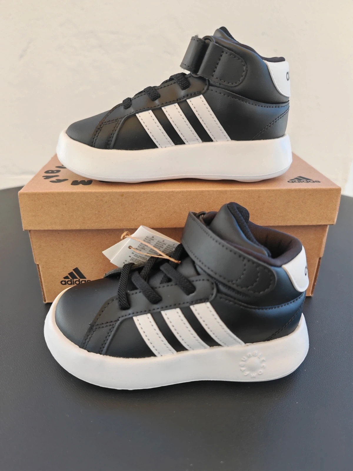 Adidas Grand Court Mid – adidas – taille 25